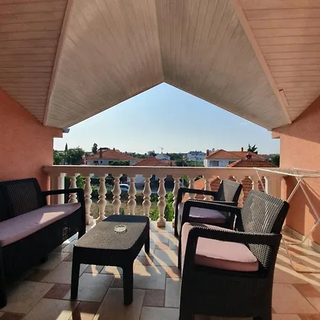 Apartment Petani