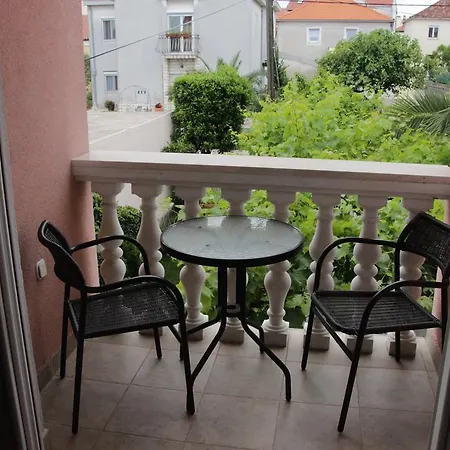 아파트 Petani 자다르